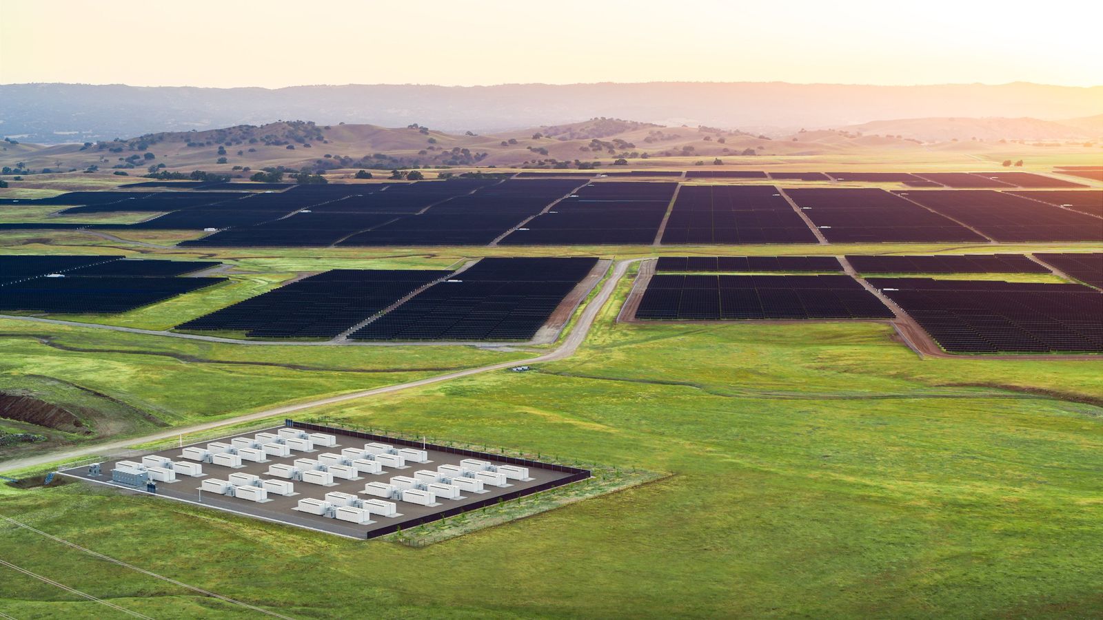 Impianto utility scale con accumulo Megapack e campo fotovoltaico